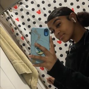 Meet your Posher, Nadya